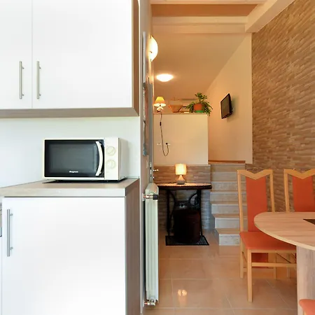 Apartman Voltica 1049 *