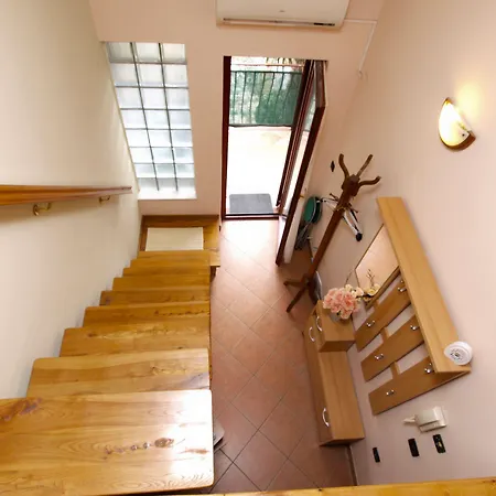 Apartman Voltica 1049 *