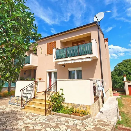 Apartman Voltica 1049 *