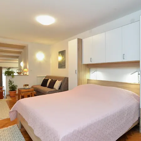 Apartman Voltica 1049