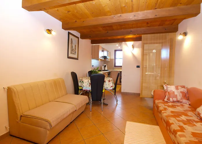 아파트 Voltica 1049