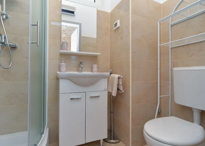 아파트 Voltica 1049 *