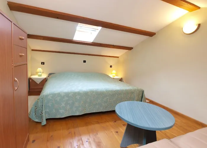 Voltica 1049 아파트