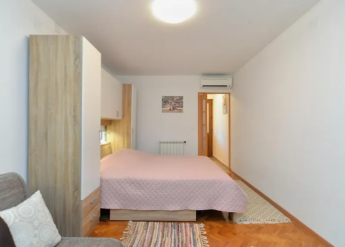 Voltica 1049 Apartman *