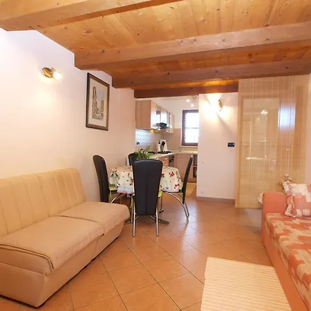 Apartment Voltica 1049 *