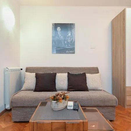 Apartment Voltica 1049 *